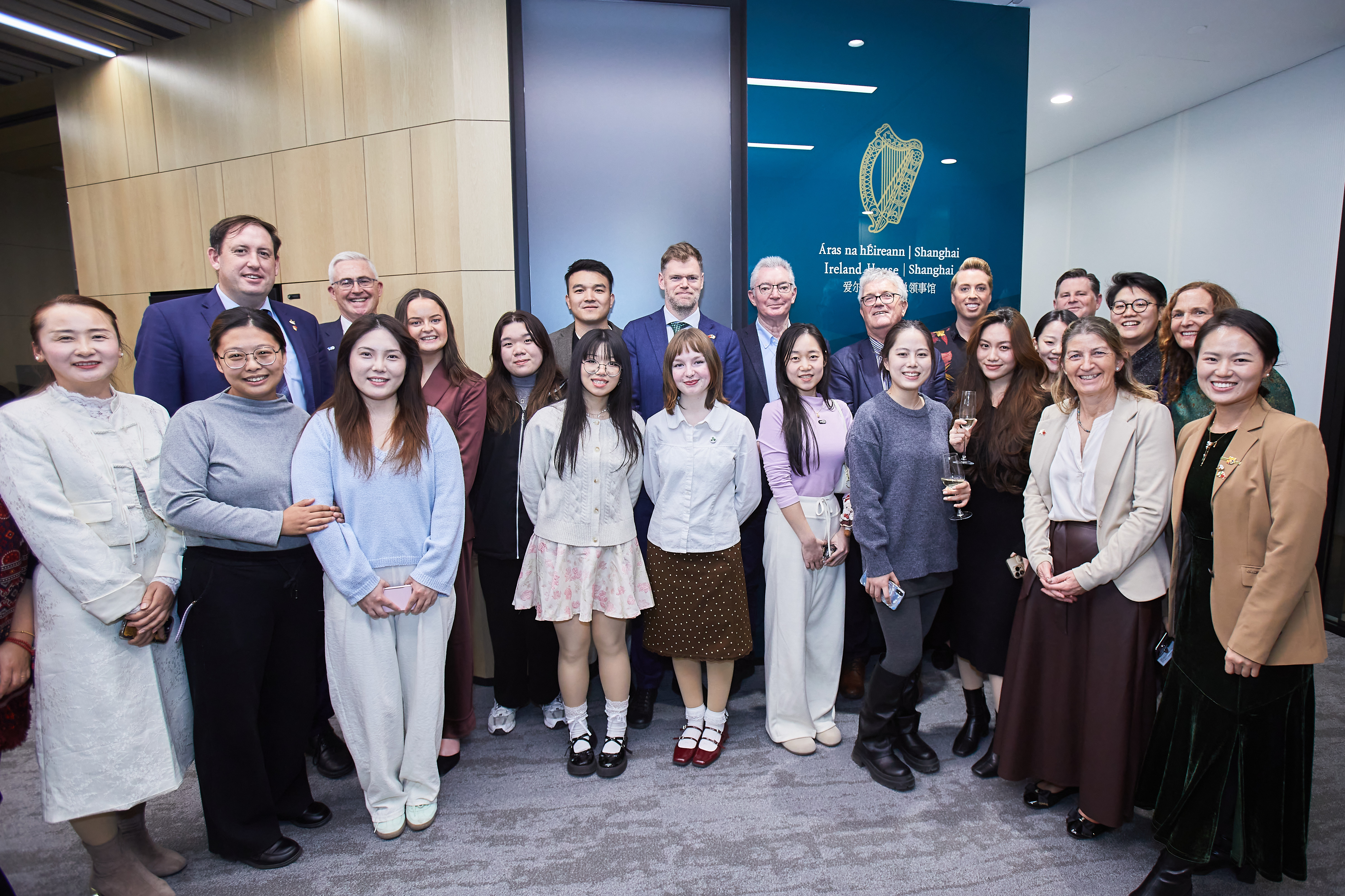 "共庆科克-上海友城二十载，科克大学高层代表团访沪深化合作"