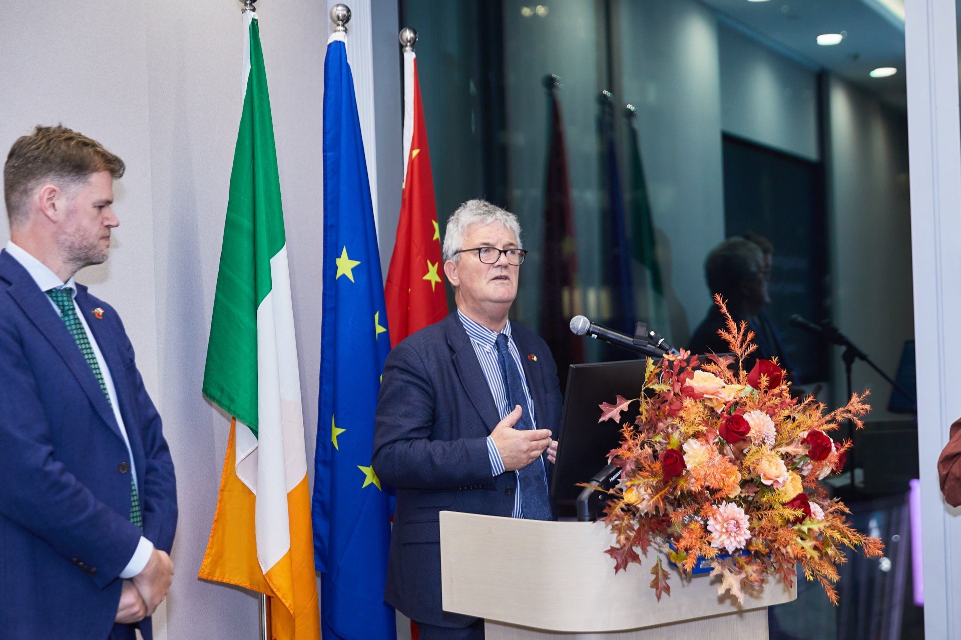 "uploads_20_258235_processed_r-PVBlcM29g1ru1Oi4isvVX3eXy8TrymPRkZzoBPAb.jpg"